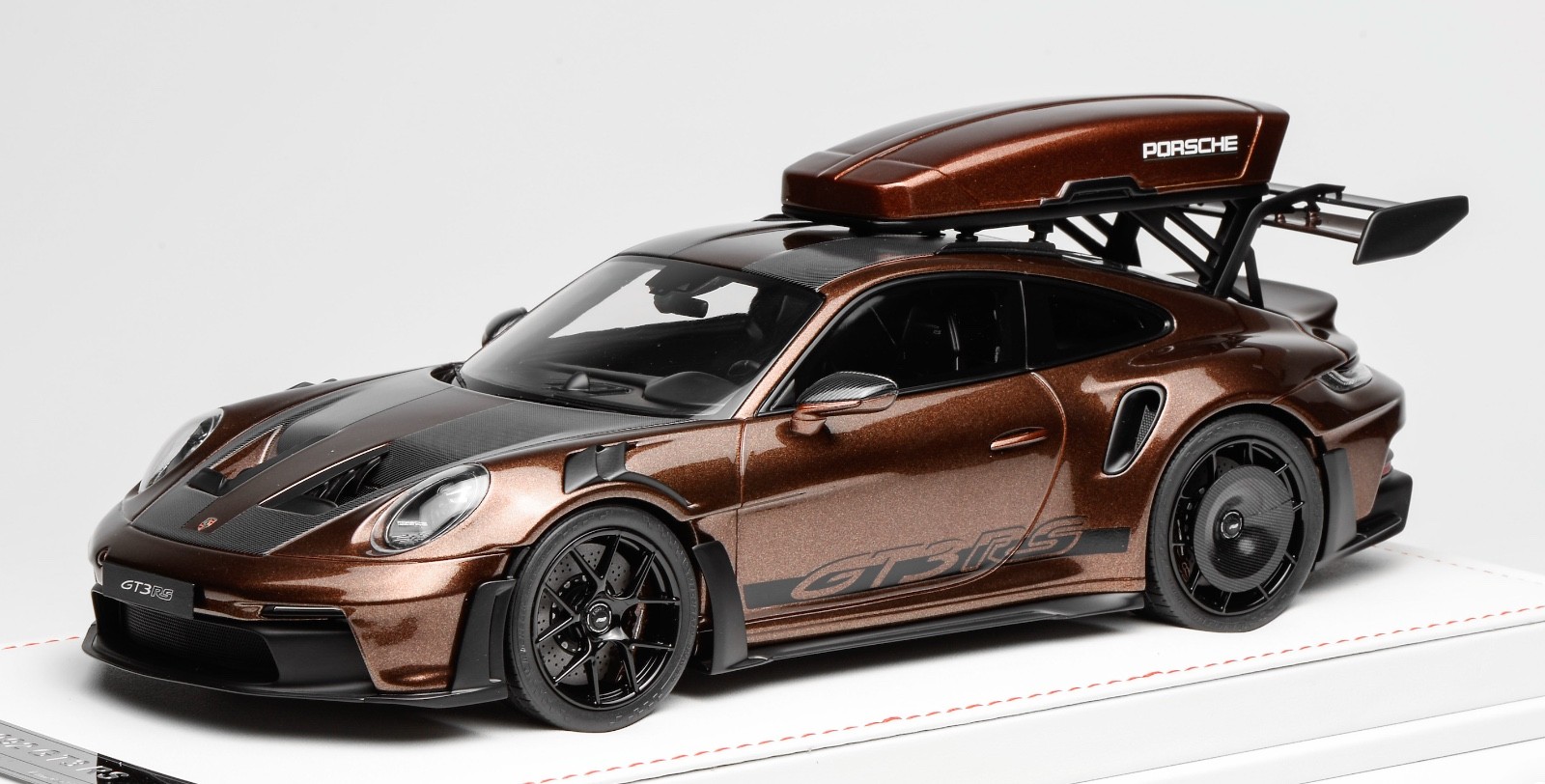 1/18 Ivy Porsche 911 GT3 RS with Luggage Rack Brown / Black Stripe 15 pcs B2