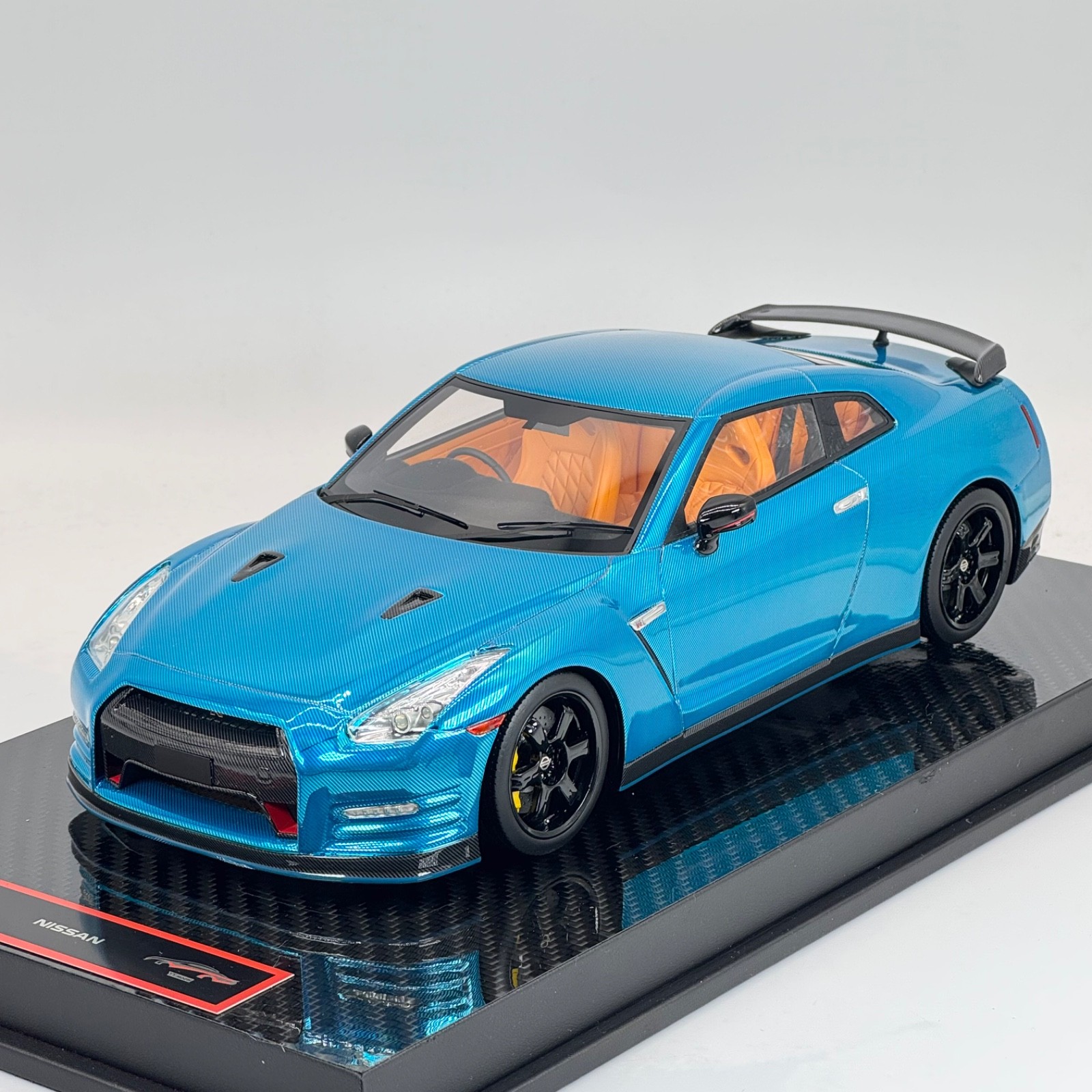 1/18 Nissan GT-R R35 Limited 9/19 [Full Carbon Blue] [YY Model ] No ivy autoart