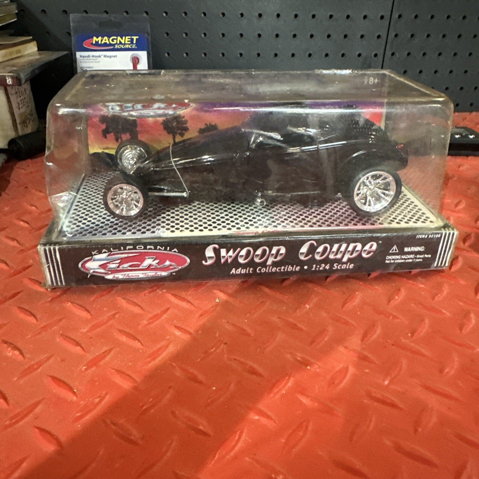 Kalifornia Kicks Swoope Coope by Taylor 2001 – Adult Metal Collectable Car 8″