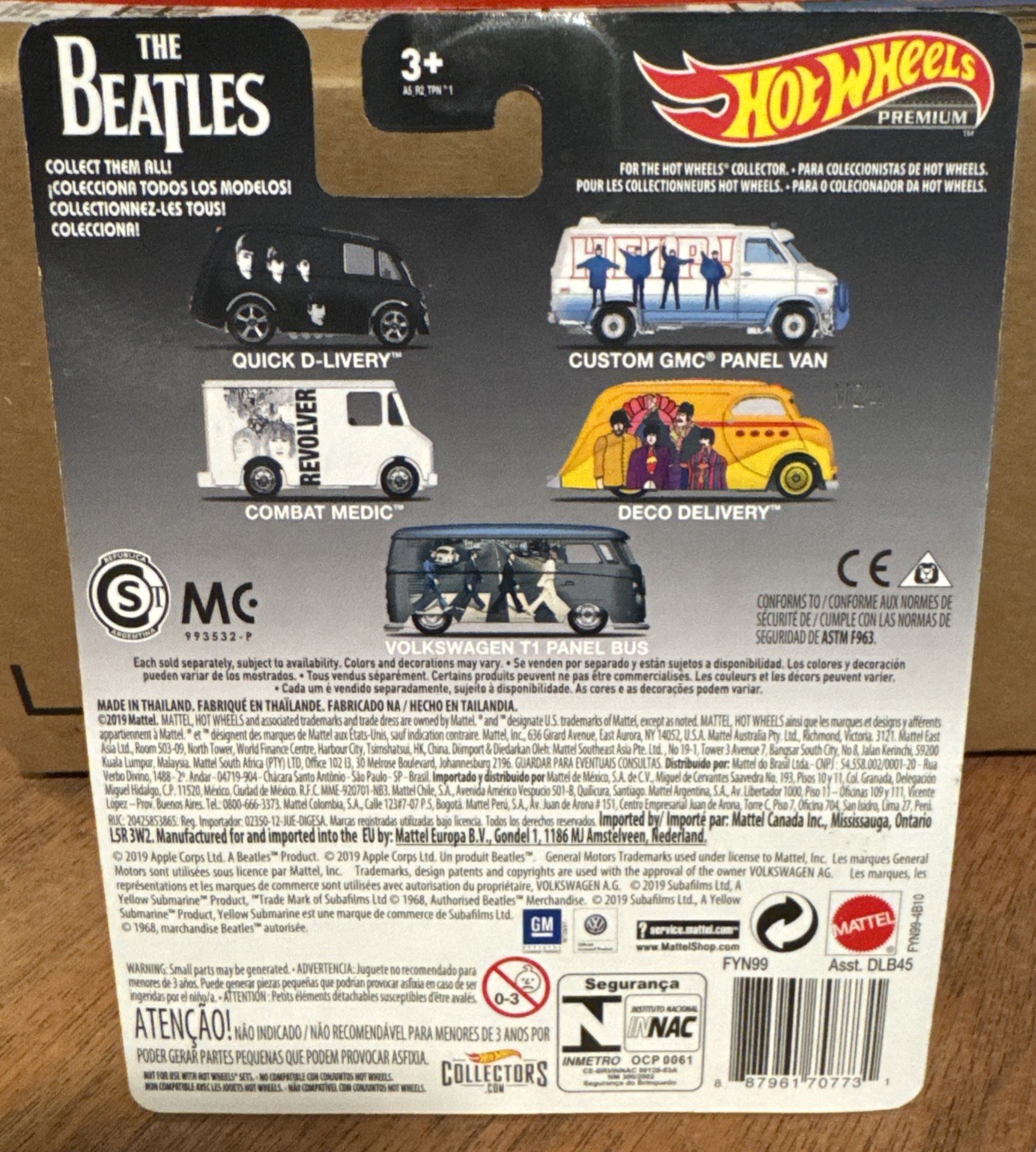 Hot Wheels 5-Car Beatles Set. Help! Revolver Abbey Road Yellow Submarine- NIB