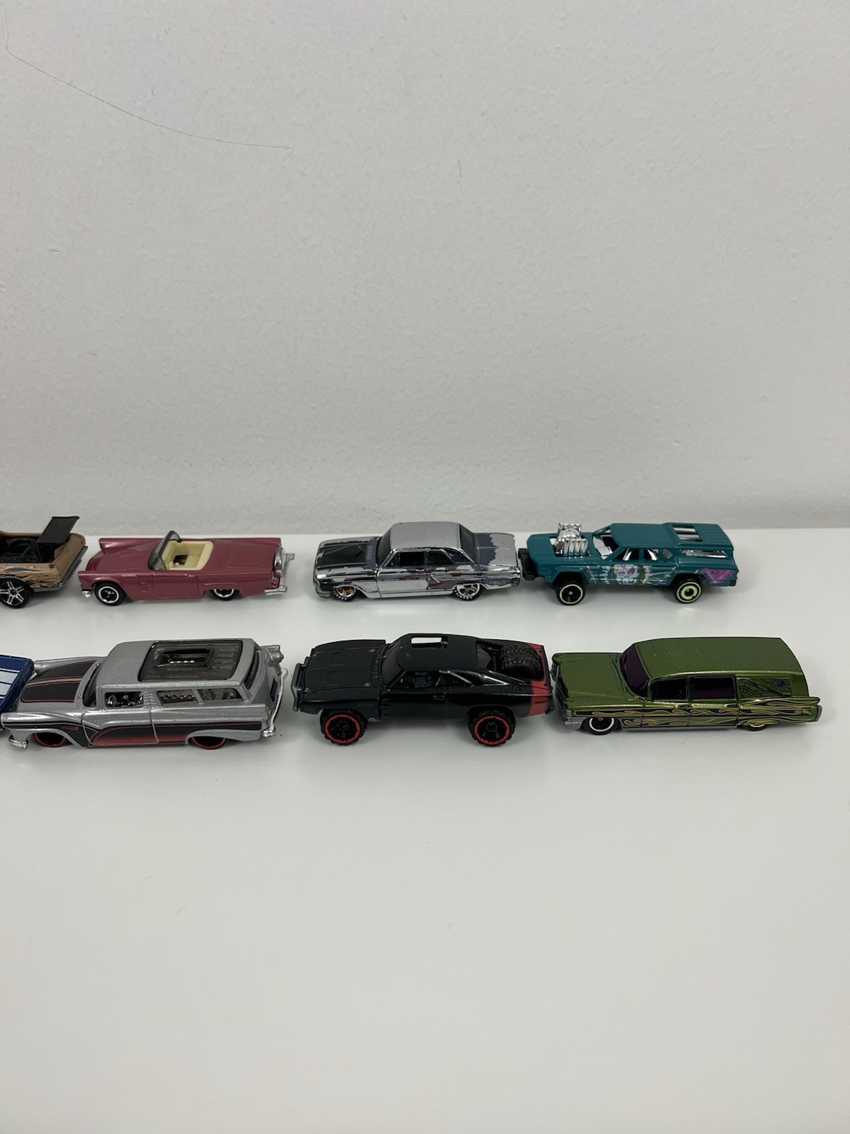 Hot Wheels Matchbox Mixed Lot Of 17 Impala Style Metal Die Cast Vehicles Loose