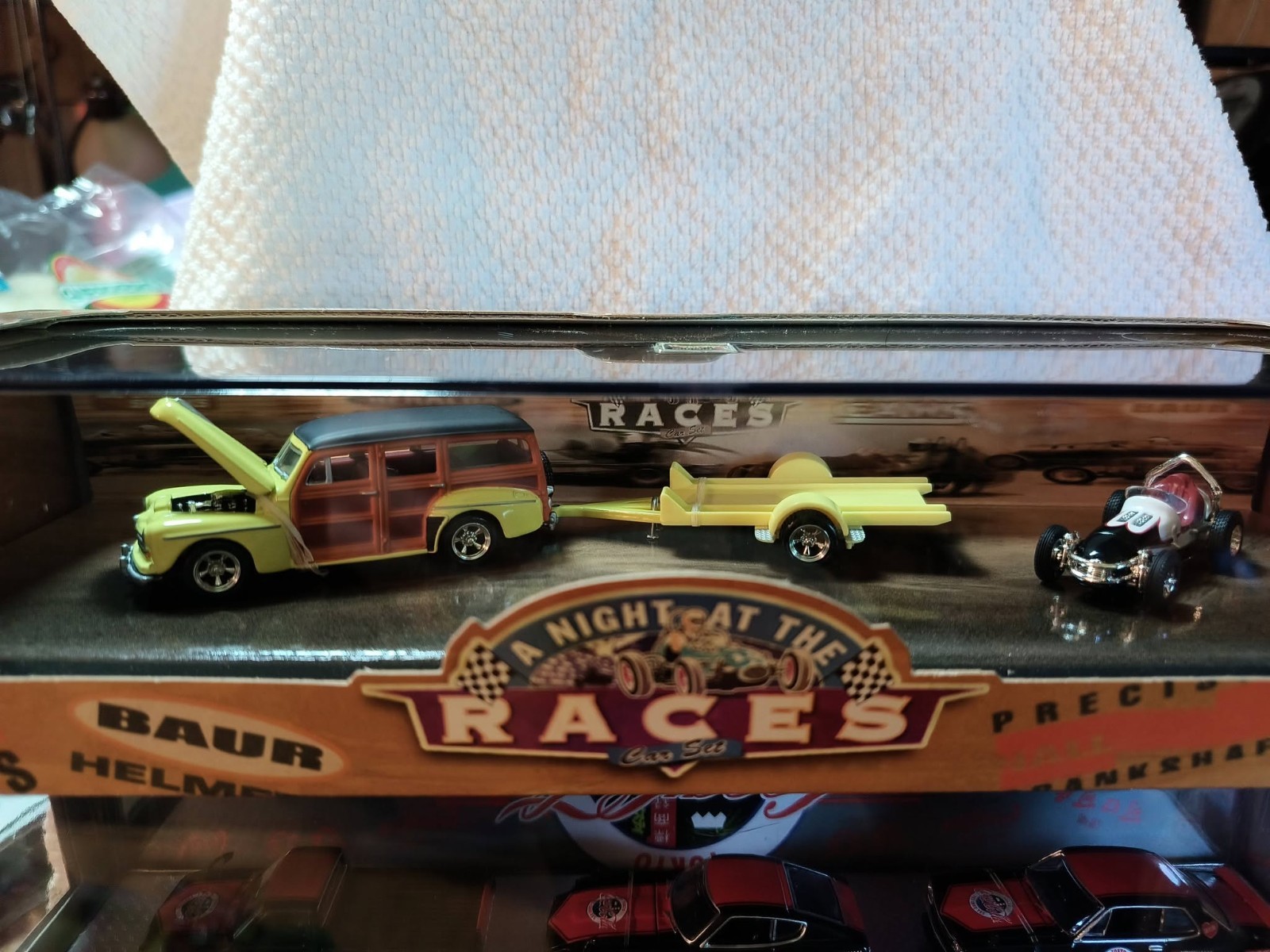 Hot Wheels A Night at the Races ’48 Woodie and 60’s Sprint Car. First Run Tool!