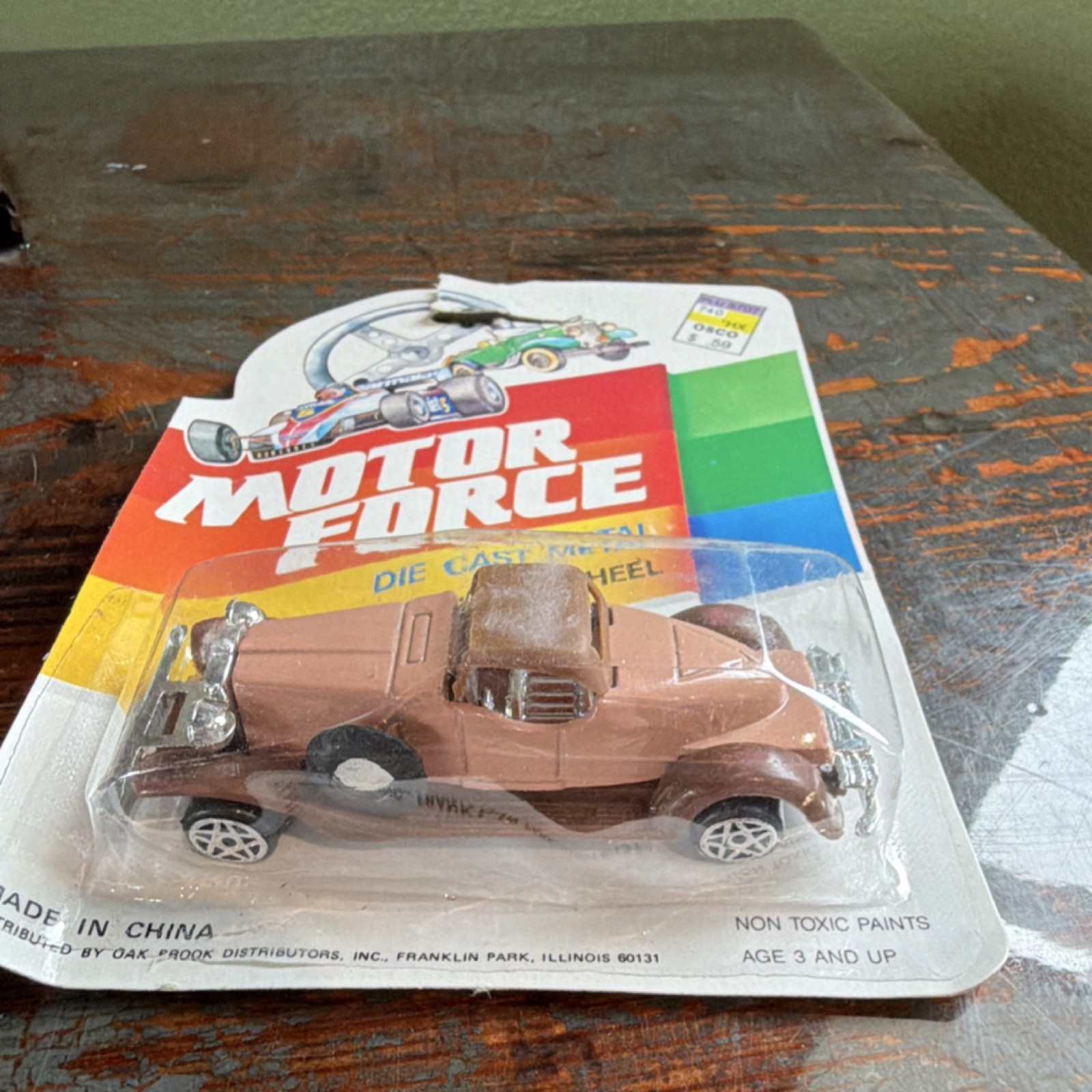 Motor Force Diecast Metal Brown Car Fast Running Wheel Ages 3-4 Years