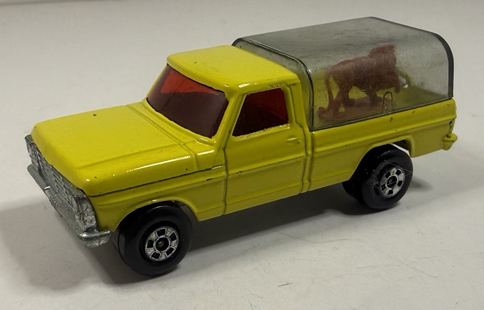 Lesney Matchbox 1973 Superfast No. 57 Wild Life Truck 1:64 Yellow Rolamatics