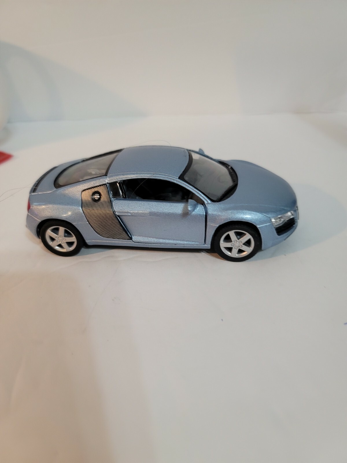 Kinsmart 5″ 5315D Audi R8 Diecast Model Toy Car 1:36 – Lt Blue Pull Back