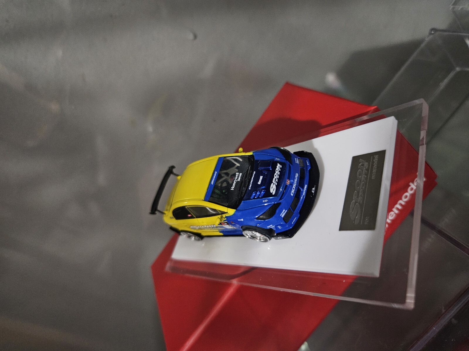 One Model 1:64 JDM Civic Type R FD2 Spoon Sports Resin Car Custom Skalwerk