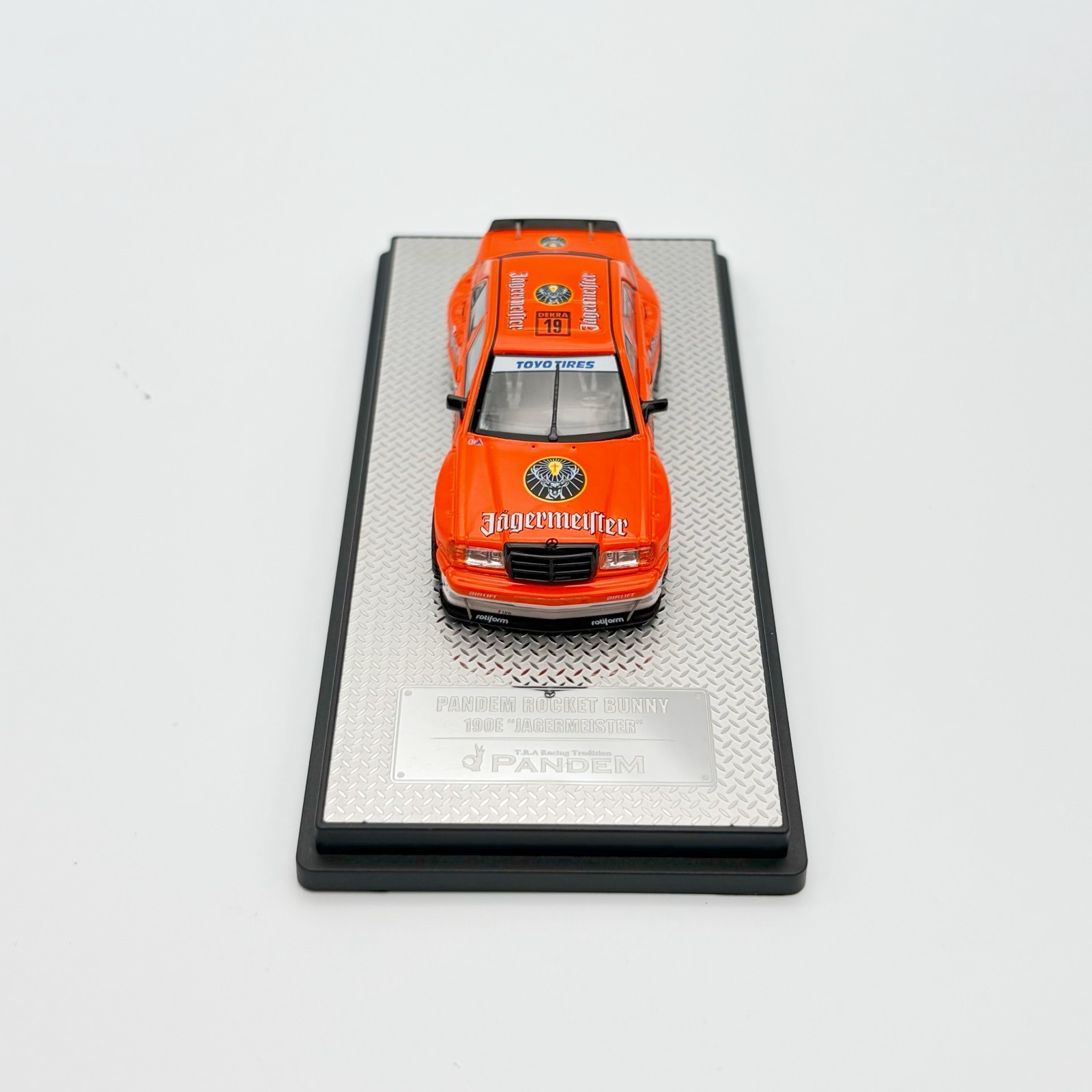 INNO64 1:64 Pandem Rocket Bunny 190E Jagermeister Orange