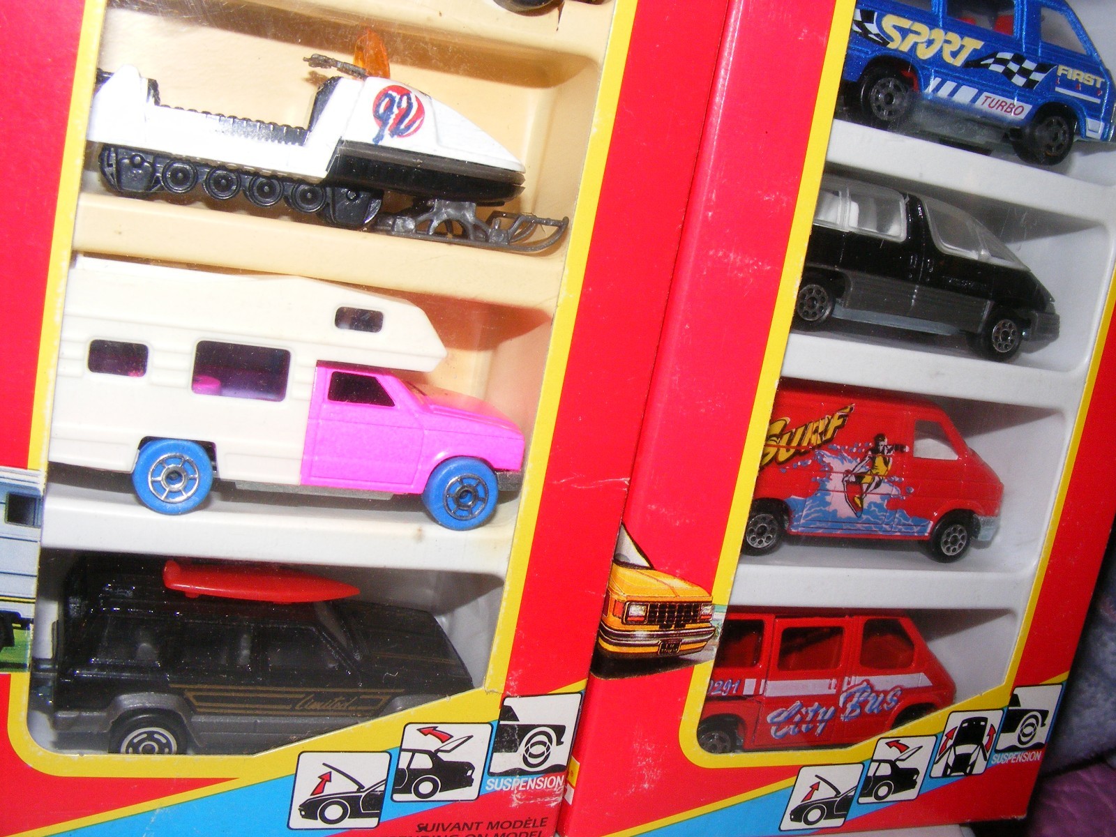 2x Majorette 5 Piece Mini-Van and Week-End sets
