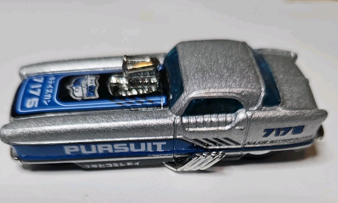 PURSUIT NASH Metropolitan Police Car Hot Wheels CHINA METRORAIL TM Diecast