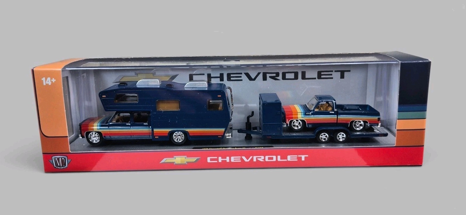 M2 MACHINES 1975 CHEVY CHEYENNE SUPER 30 CAMPER 1978 CHEVY C10 SILVERADO 1/64