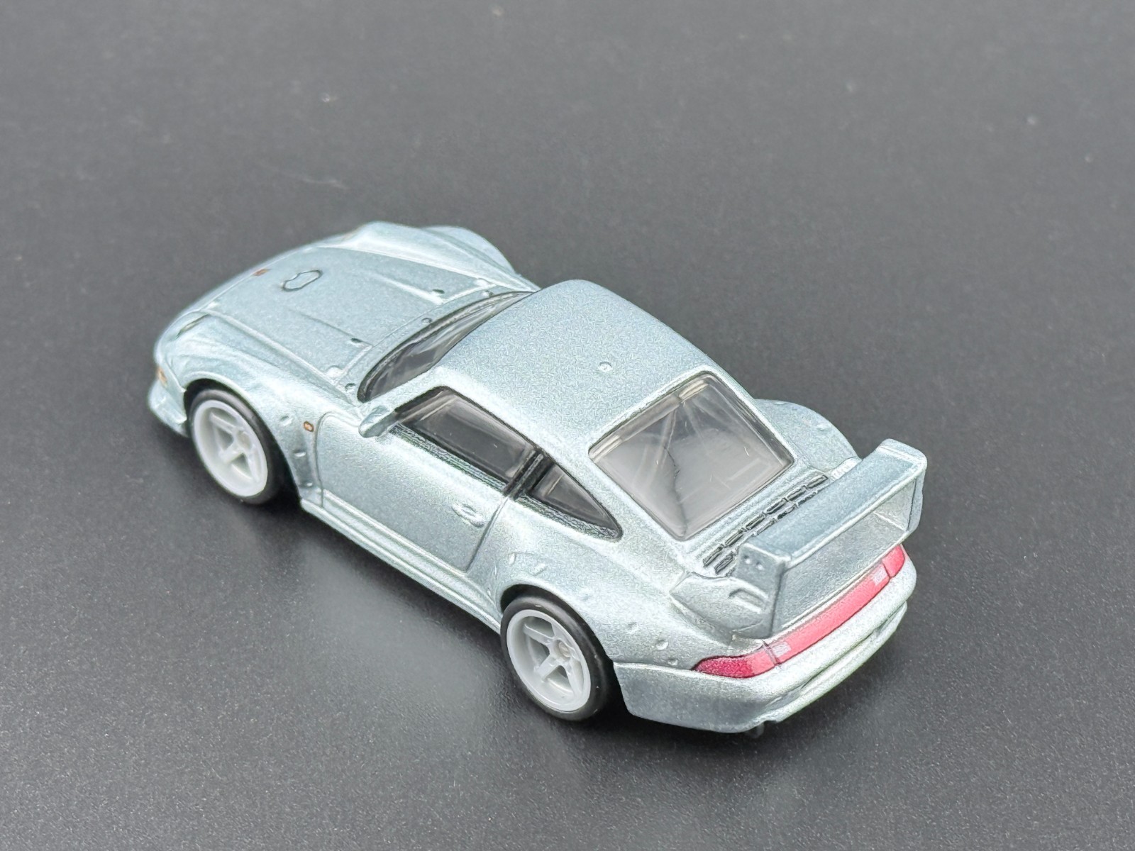 Hot Wheels Porsche 993 GT2 Modern Classics FPY86-961S 1/64