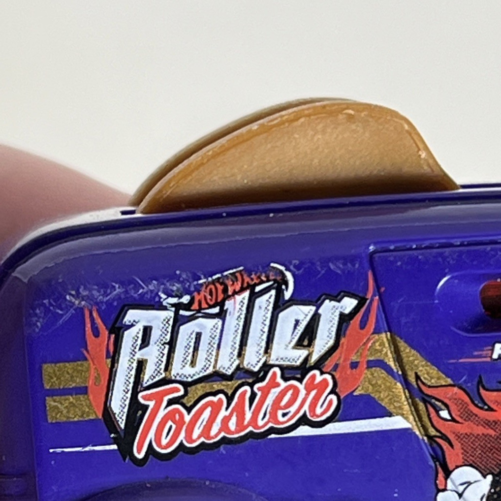 2016 Hot Wheels Purple Roller Toaster Toy Car Mattel