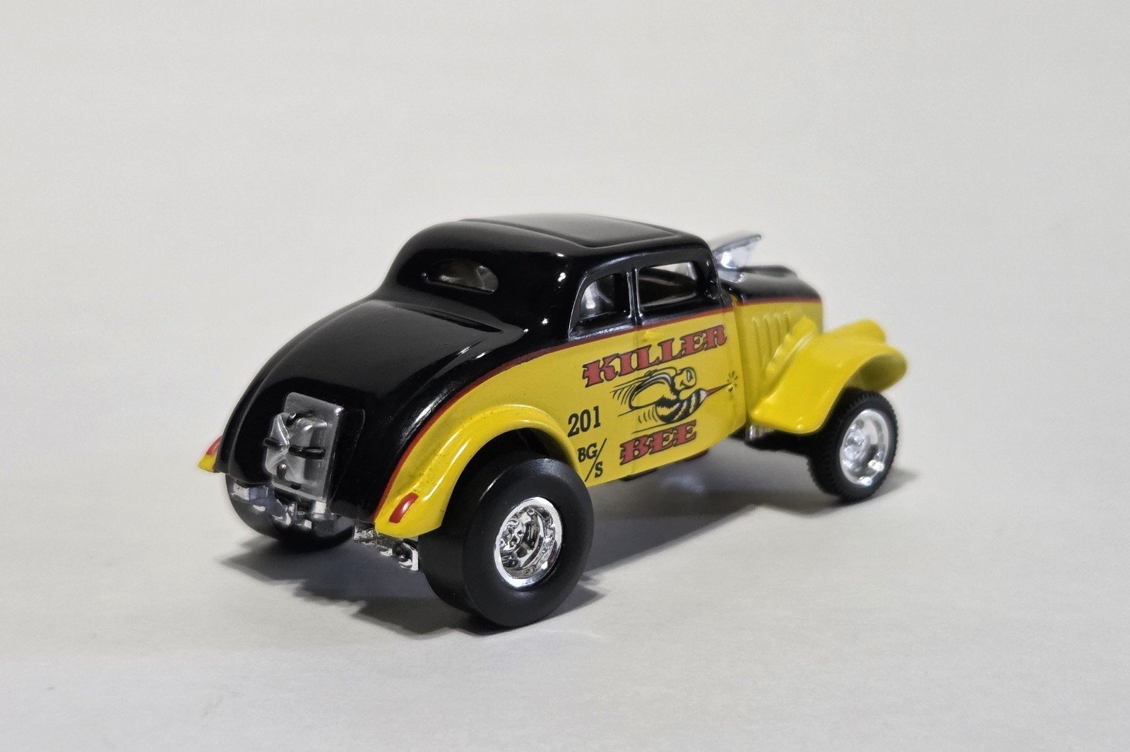 Hot Wheels 100% 1933 Willys Gasser Drag Car Loose