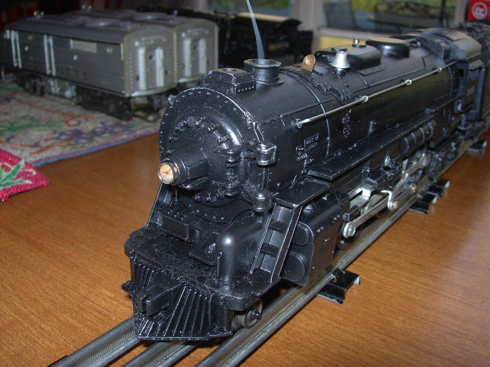 HERE IS A NICE LIONEL #2055 O/027 GAUGE 4-6-4 DIE-CAST “HUDSON” ENGINE/TENDER A1