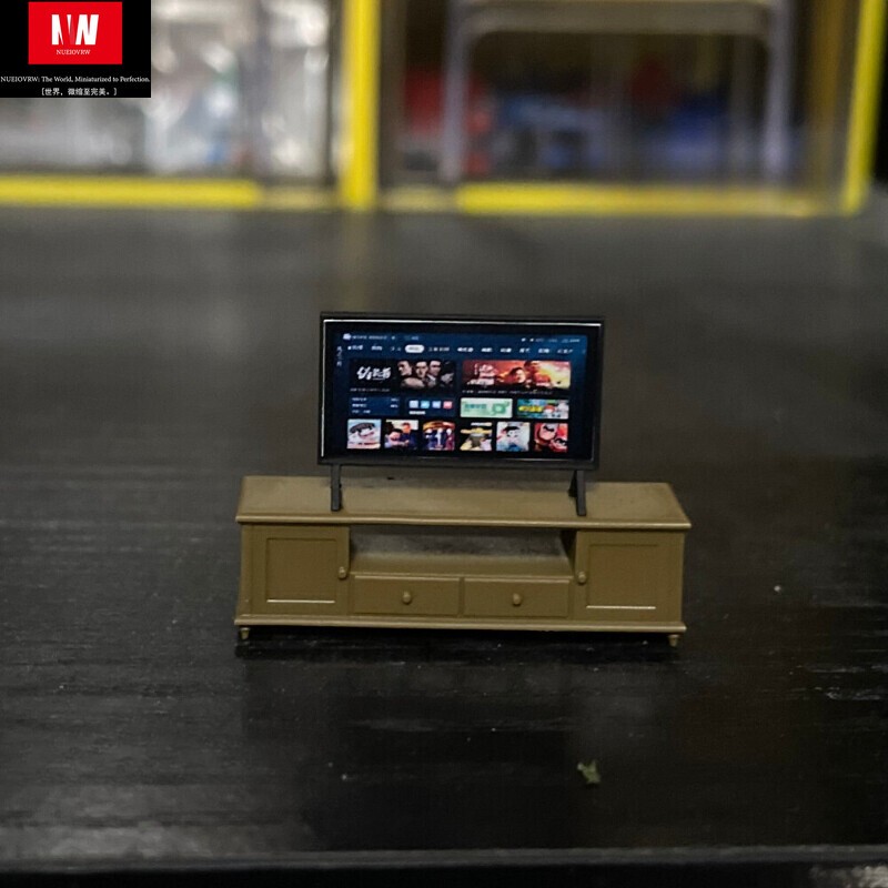Diorama 1/64 Garage TV Cabinet Model Repair Workshop Scene Accessories Props
