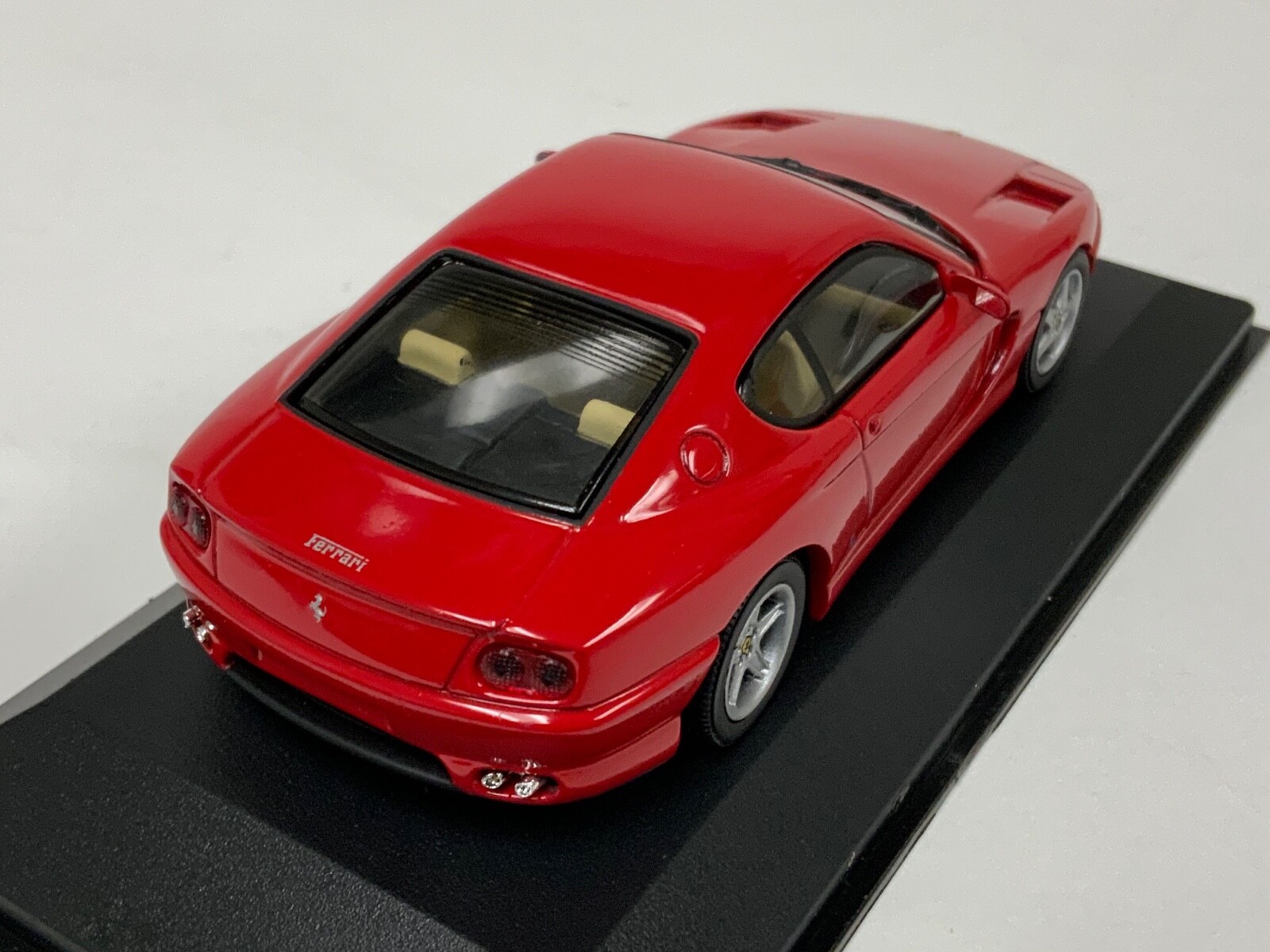 1/43 Minichamps Ferrari 456 GT in Rosso Corsa Red MIN 072400