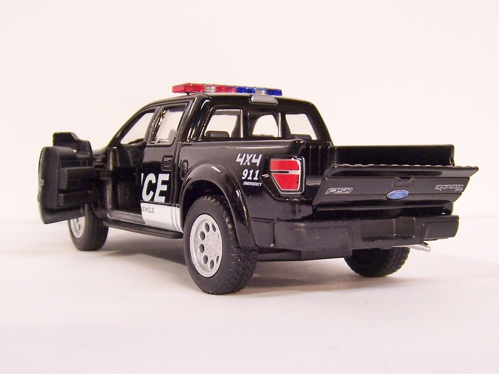 ’13 Ford F-150 Raptor Supercrew POLICE & FIRE RESCUE Diecast Model 1/46 PullBack