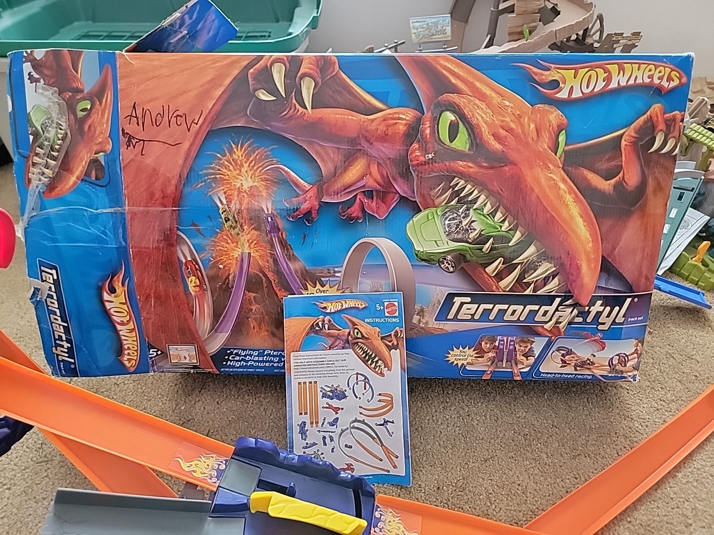 2006 Hot Wheels Terrordactyl Complete Set (See Description.)