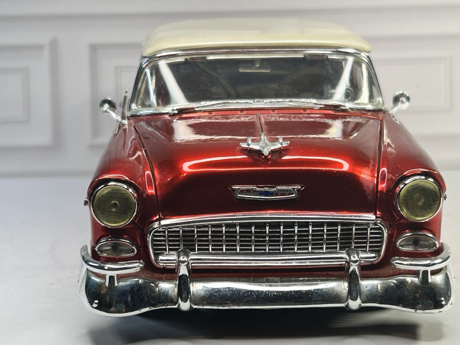 RARE Maisto 1955 Chevrolet Bel Air Nomad Pro Rodz Metallic Red 1:18 Die Cast