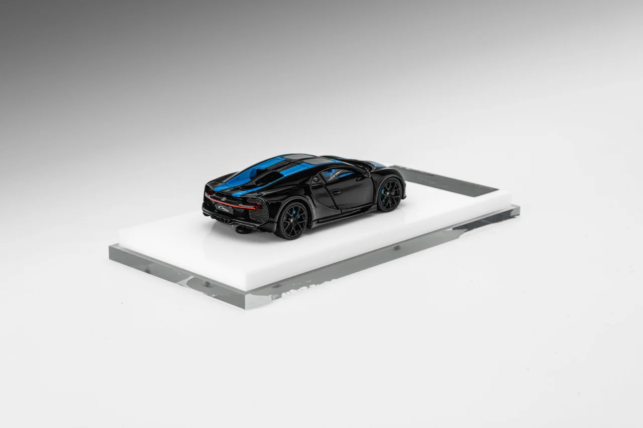 CRL Model 1:64 Bugatti Chiron (3 Colours)