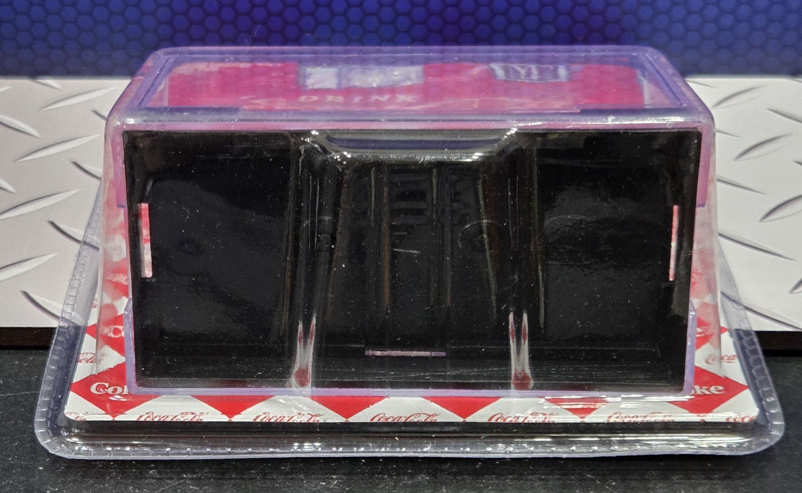 1/64 M2 Machines Coca-Cola 1960 Chrysler 300F Diecast Car A18 2022