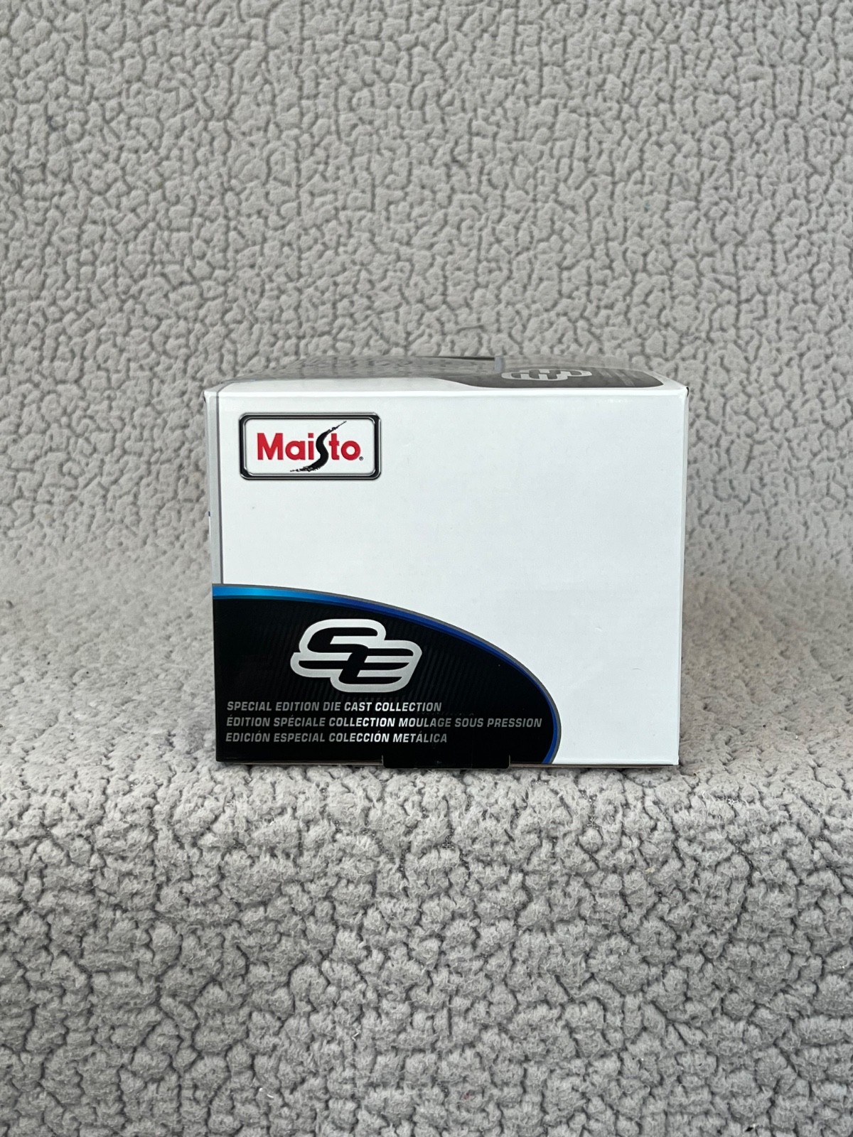 Maisto 1:18 Special Edition 2005 Chrysler 300C HEMI Diecast – Green