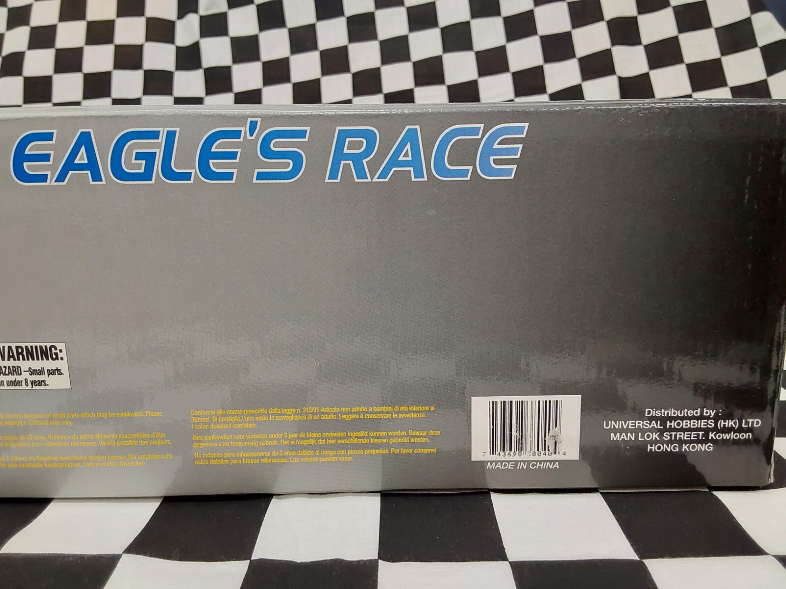 1940 Ford Deluxe Hot Rod Coupe Flathead V-8 Tri-Power Eagle’s Race 1/18 scale