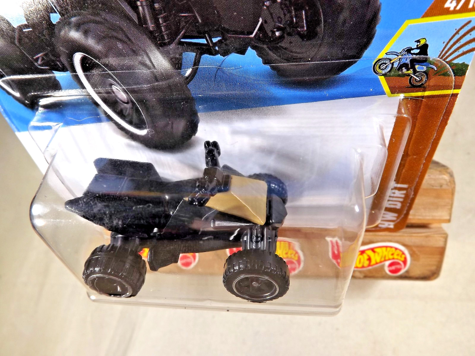 2025 Hot Wheels #82 HW Dirt 4/10 TESLA CYBERQUAD Tan-Black w/Black OH6-Baja5 Sp