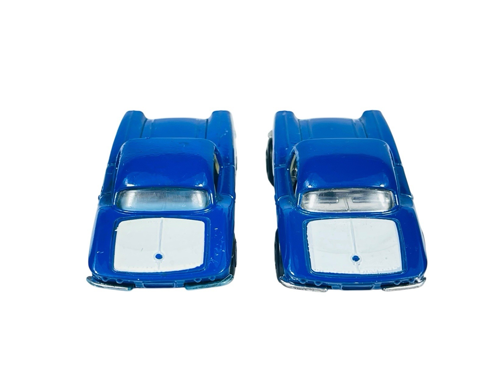 Matchbox Lesney Superfast (2) Varied MB71 1962 Chevy Corvettes w/Yellow Boxes