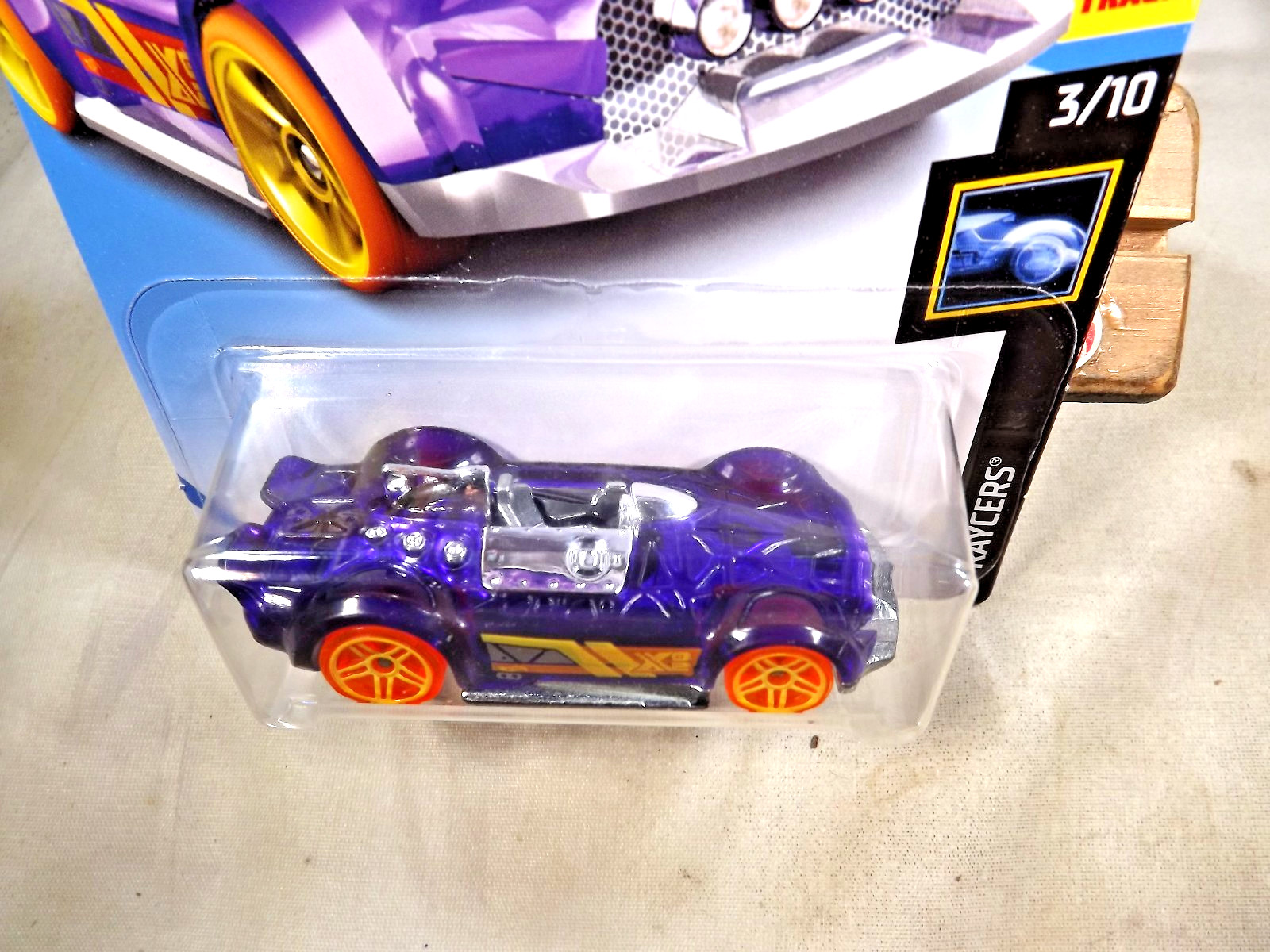 2018 Hot Wheels Kroger Exclusive X-Raycers 3/10 MONTERACER Purple w/OrangeWheels