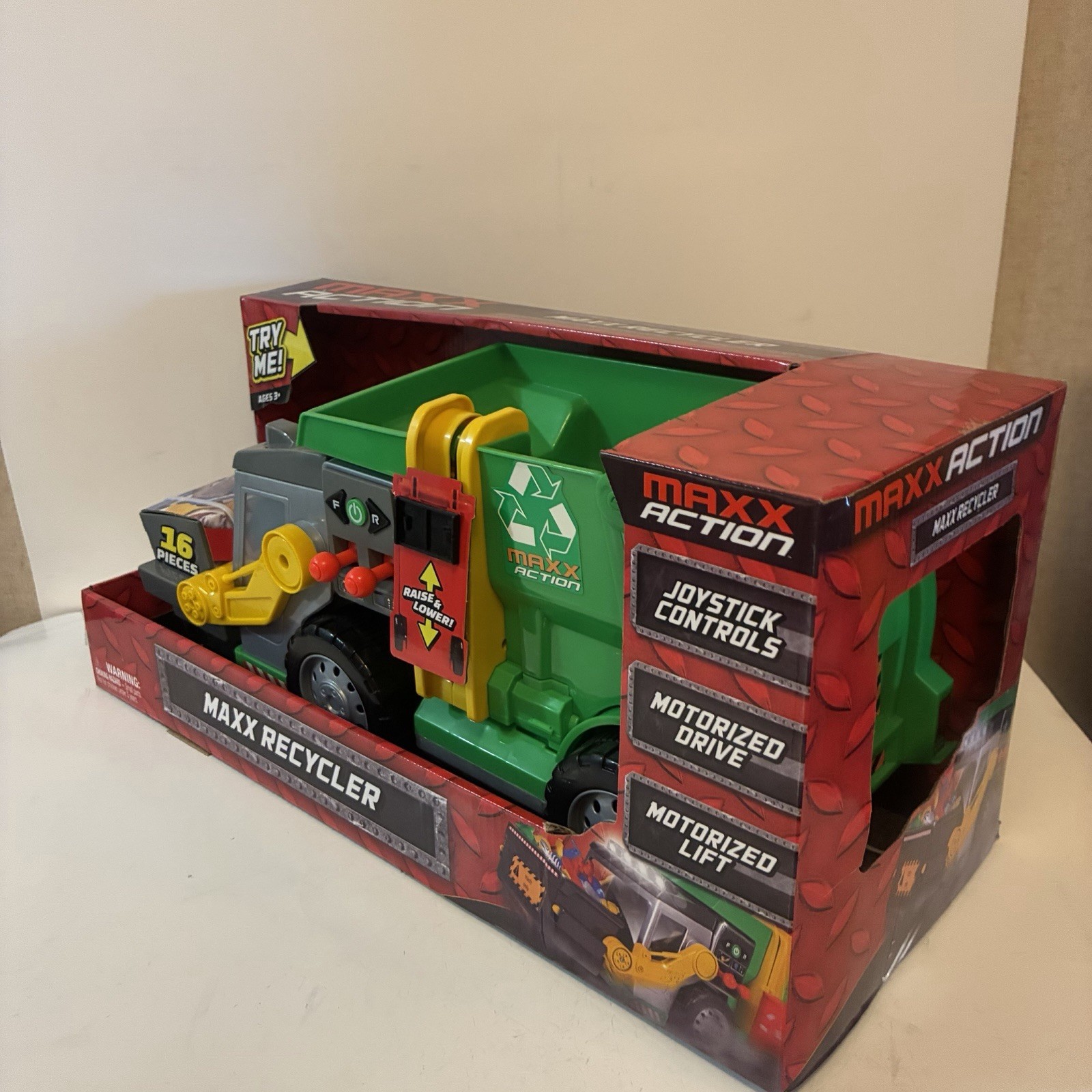 Maxx Action Maxx Recycler Toy Vehicle 16 Pieces Dual Joystick Motorized