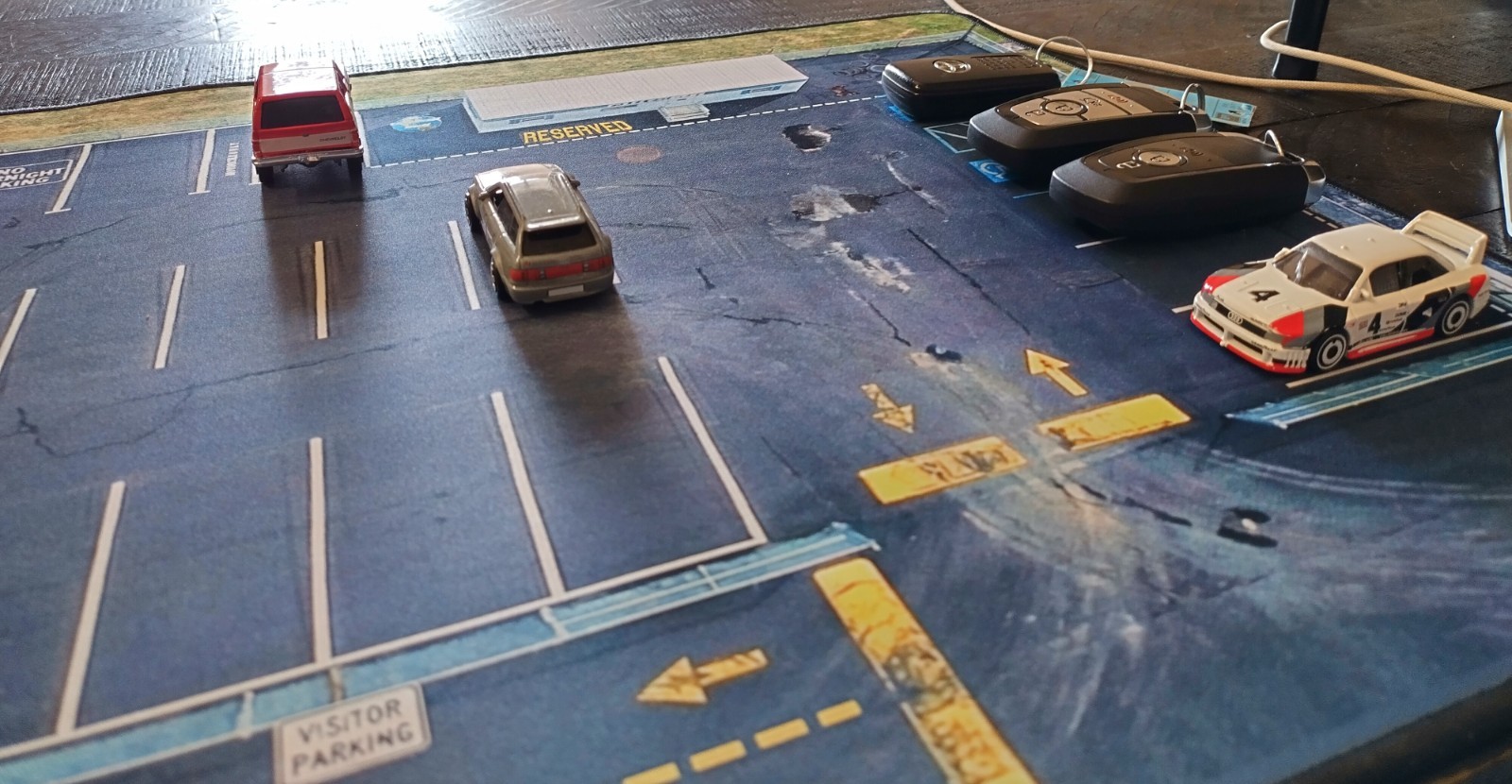 31″X 15.5″ Desk Mat Used Car Lot Dealership 1:64 scale