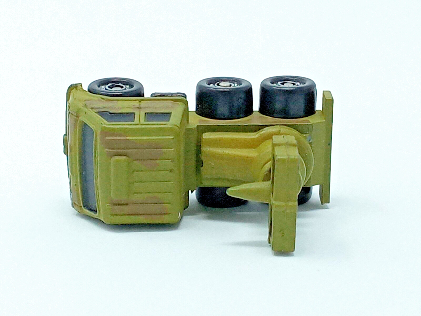 Micro Machines Funrise 1988 ? mini USA Military Truck w/ Anntenna / comms Dish