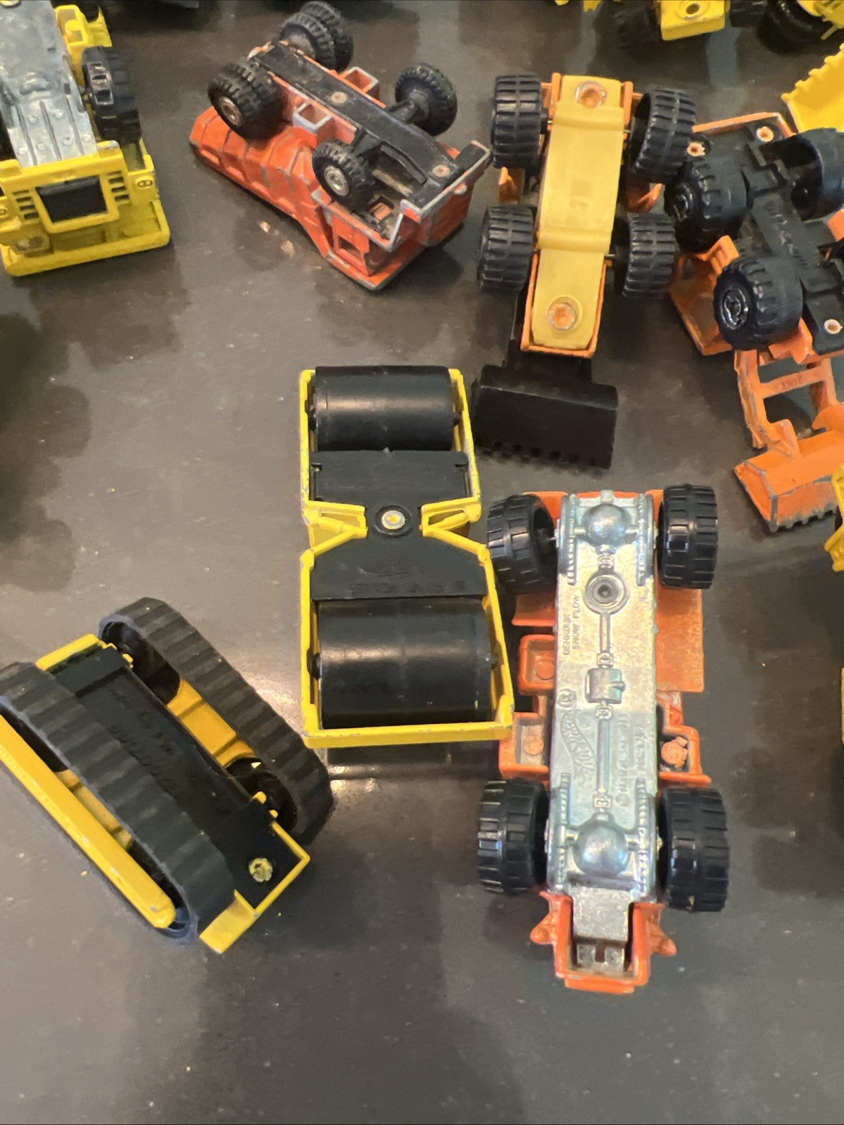 Lot Of Construction Diecast & Plastic Mixed Brands And Models See Description