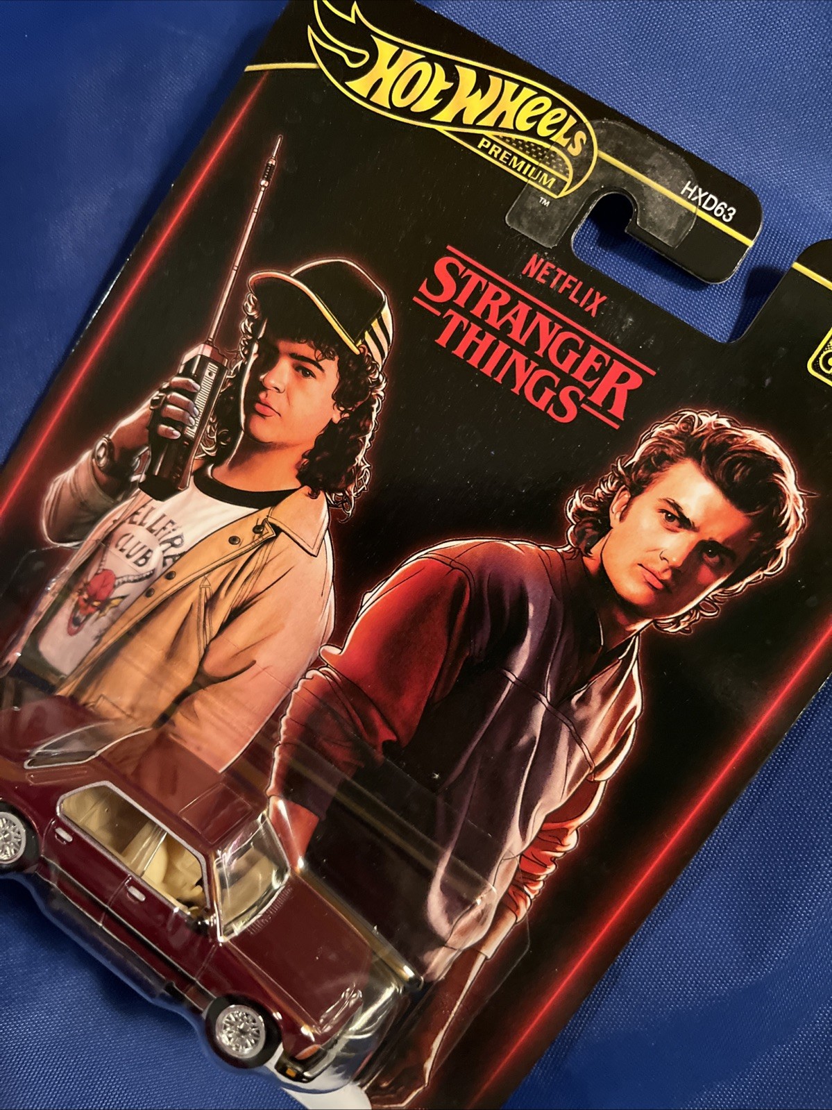 HOT WHEELS PREMIUM 2025 POP CULTURE STRANGER THINGS 1983 BMW 733i NETFLIX BONUS