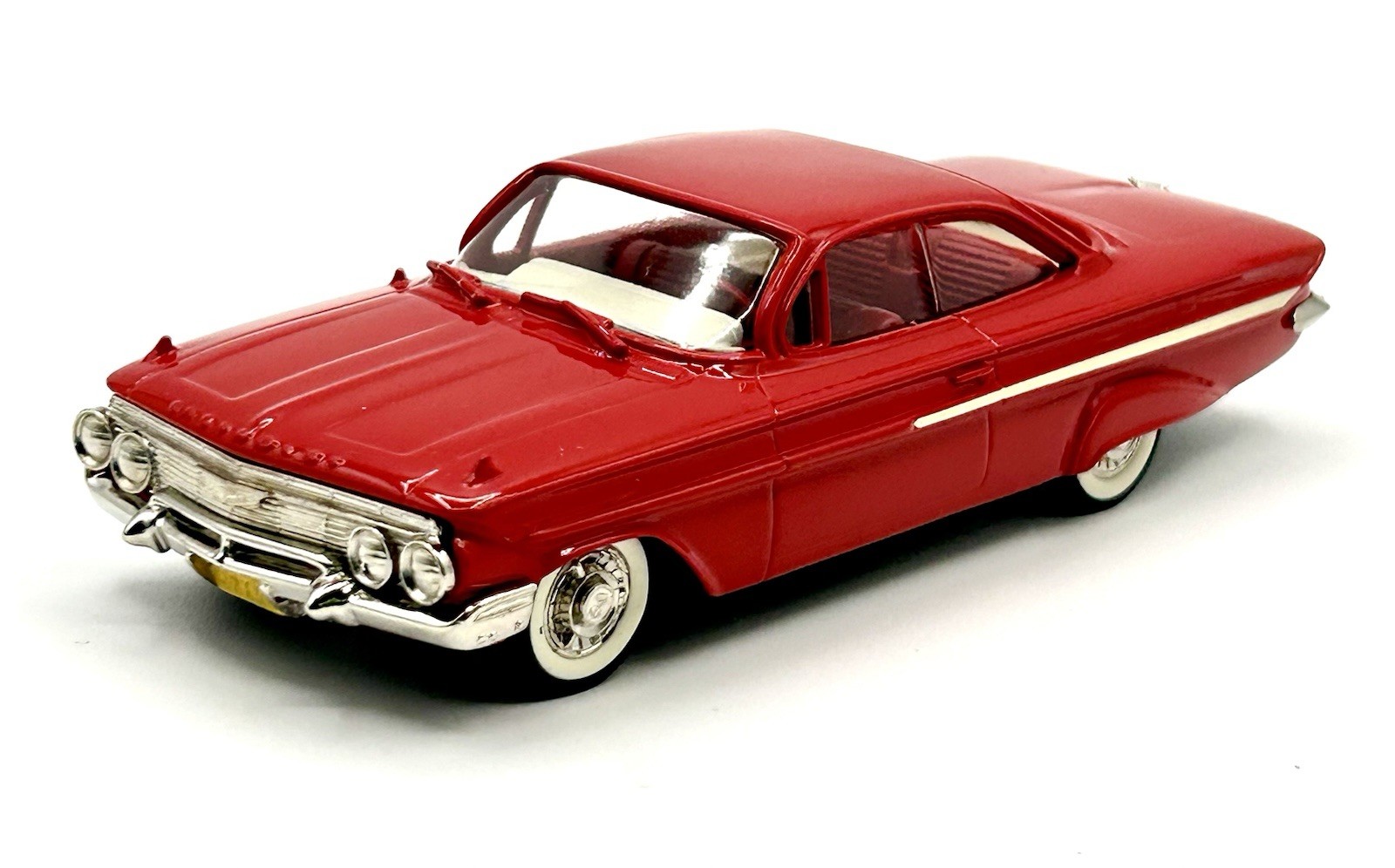 BROOKLIN MODELS – 1961 CHEVROLET IMPALA SPORT COUPE-MINT IN ORIGINAL BOX-1:43