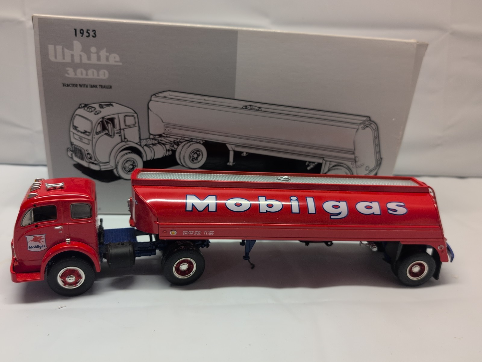 First Gear 1953 White 3000 Tractor with Tank Trailer Semi Mobilgas 19-1977 IOB