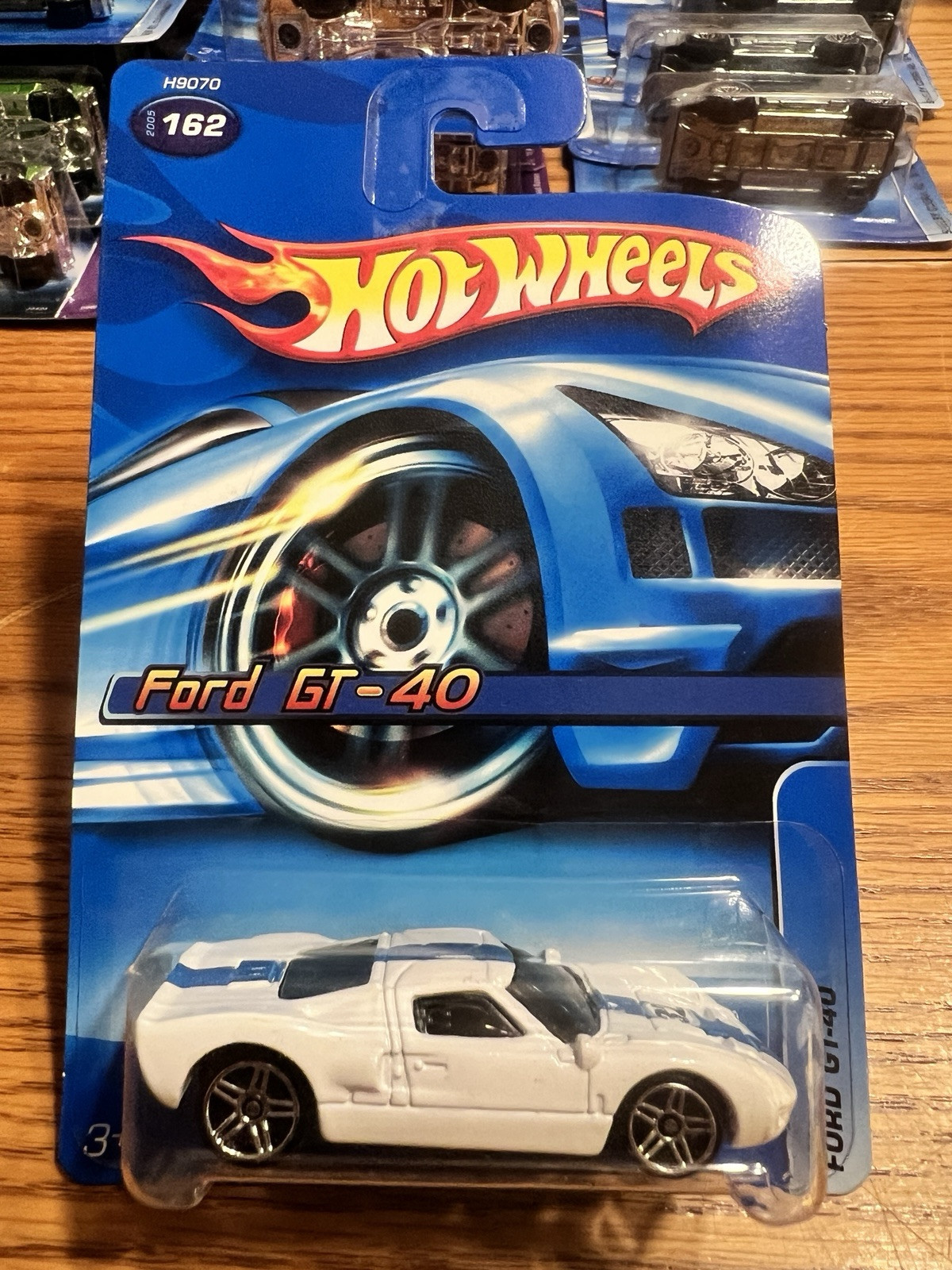 Hot Wheels Ford GT-40 K-Mart Exclusive Blue Card #162 2005 🛞🛞🛞