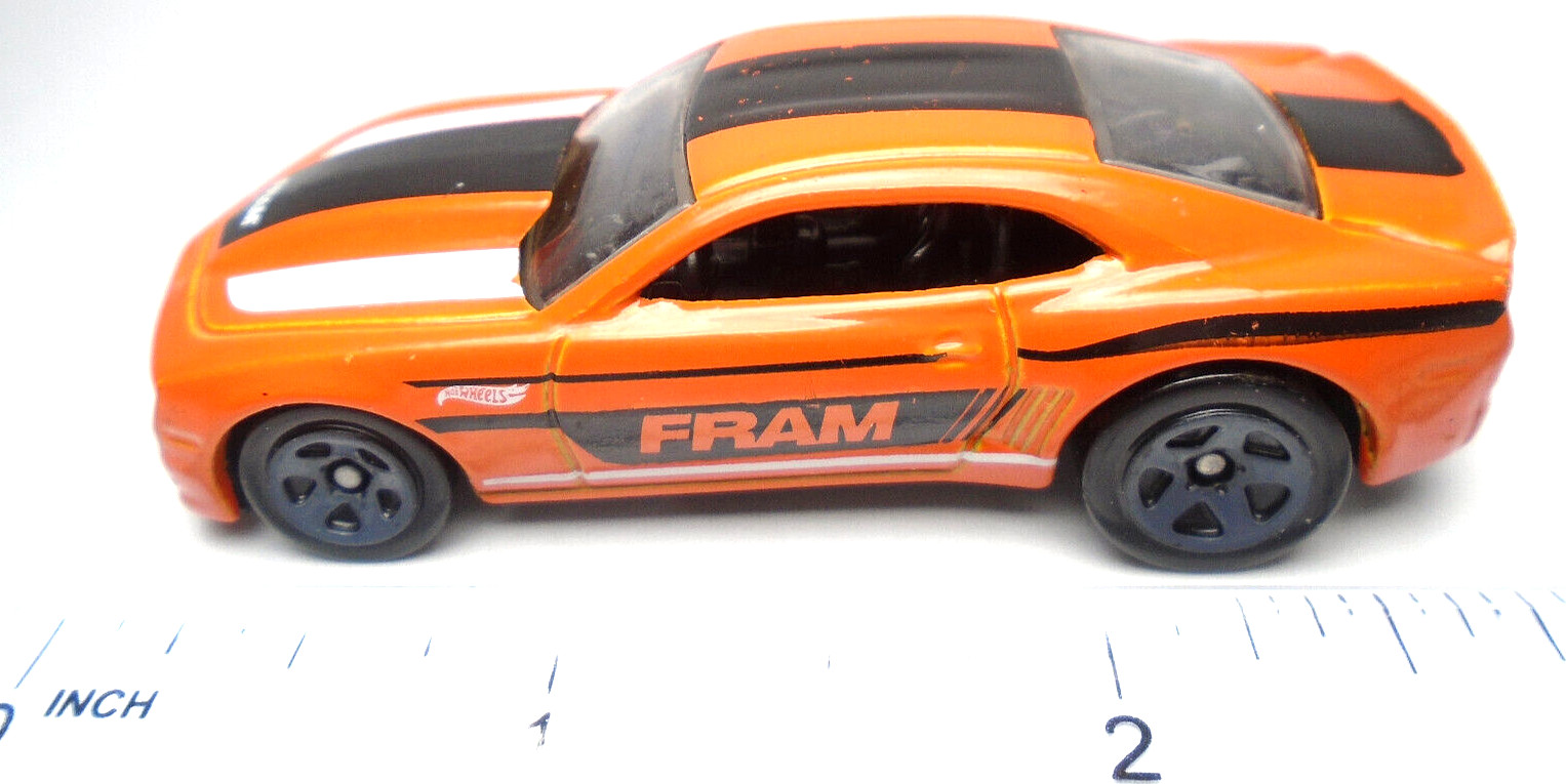 2015 HOT WHEELS ’13 CHEVY COPO CAMARO FRAM ORANGE 2 7/8″ DIECAST CAR WITH BLACK