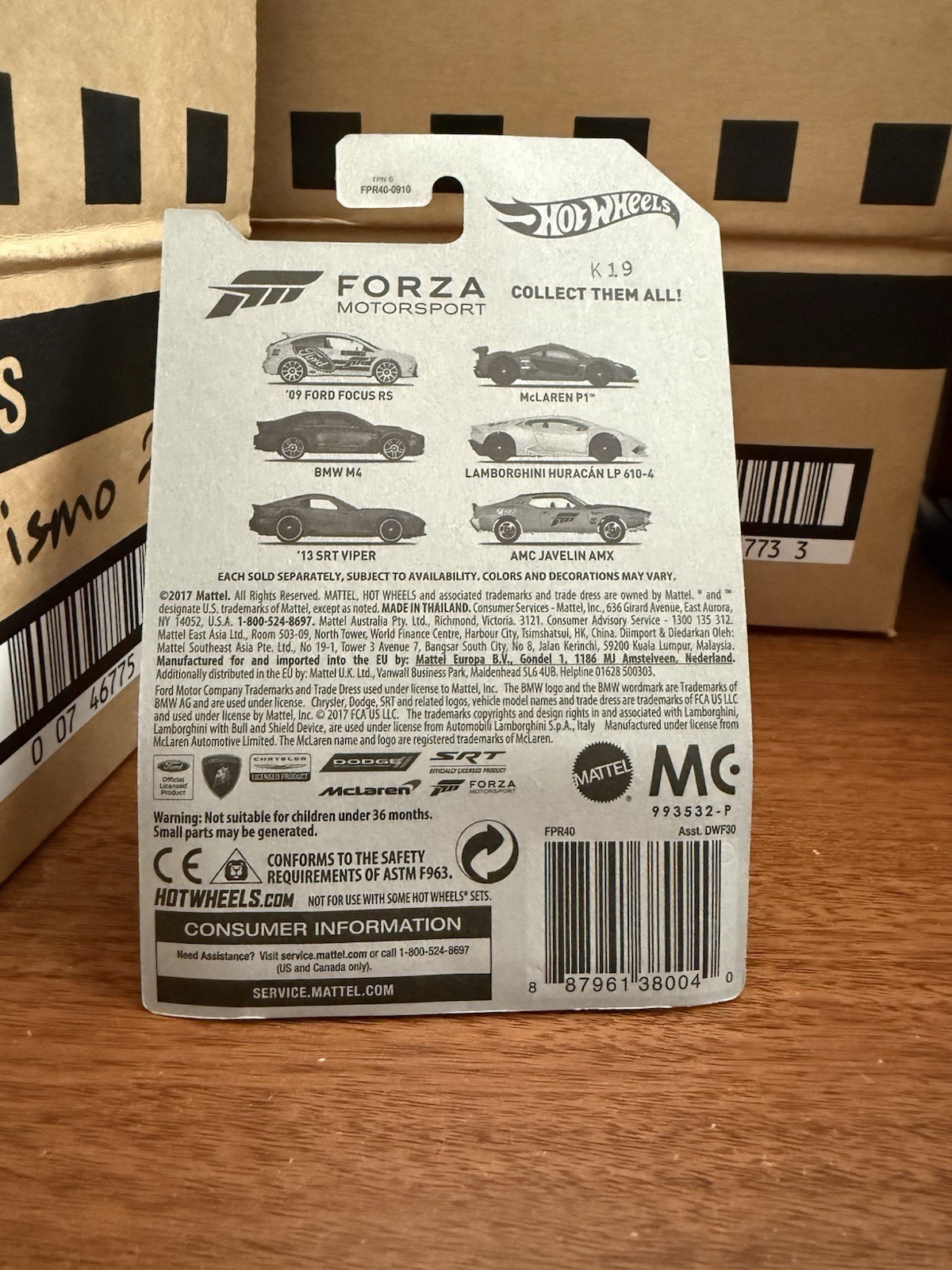 HOT WHEELS 2017 Forza Motorsport Ford Falcon Race Car Chase XBOX