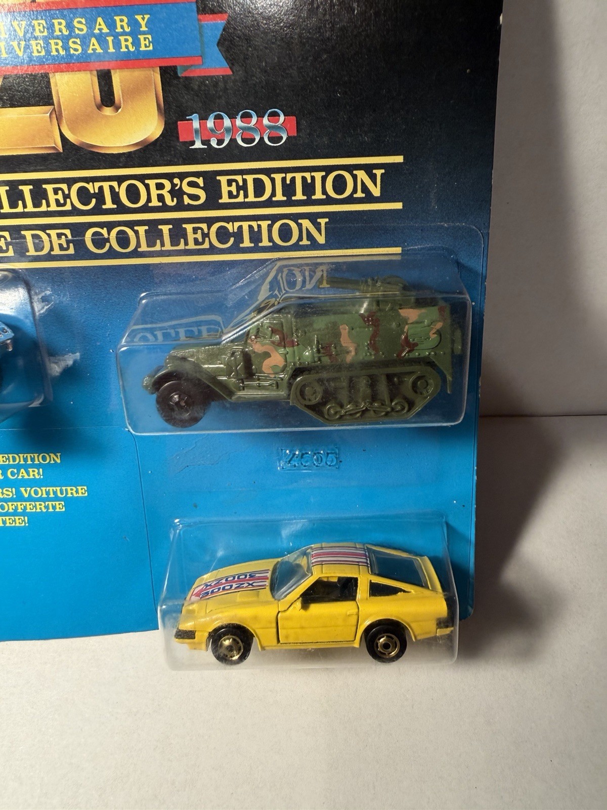 Hot Wheels 1988 20th anniversary LOT of 2 three car sets please see photos