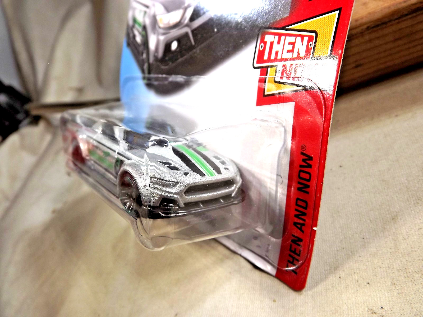 2018 Hot Wheels Kroger Exclusive Then and Now 9/10 CUSTOM ’15 FORD MUSTANG Gray