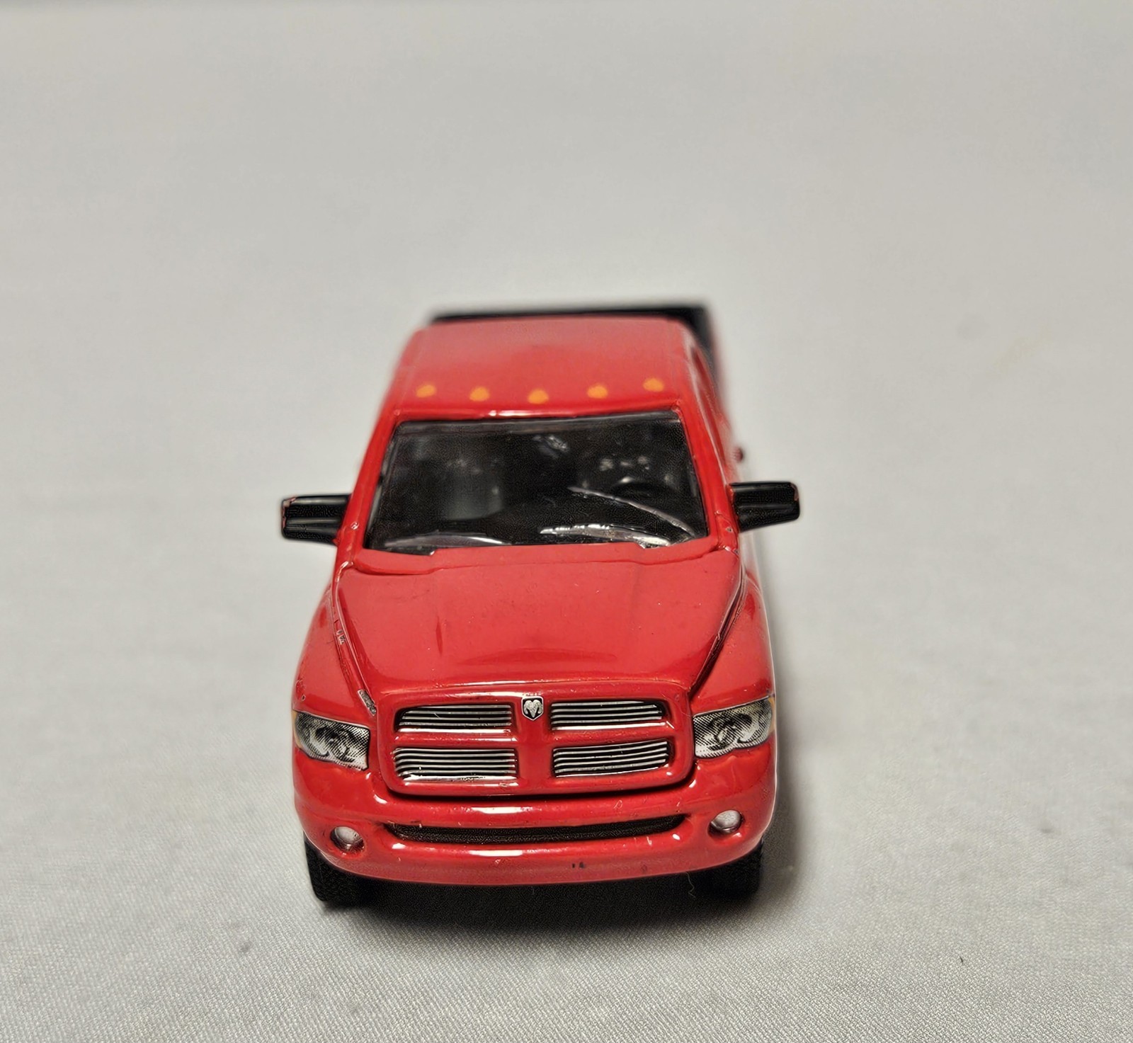 Dodge RAM 2500 Red 2002 – 2005 ERTL Die Cast Chrysler Group Truck RC2