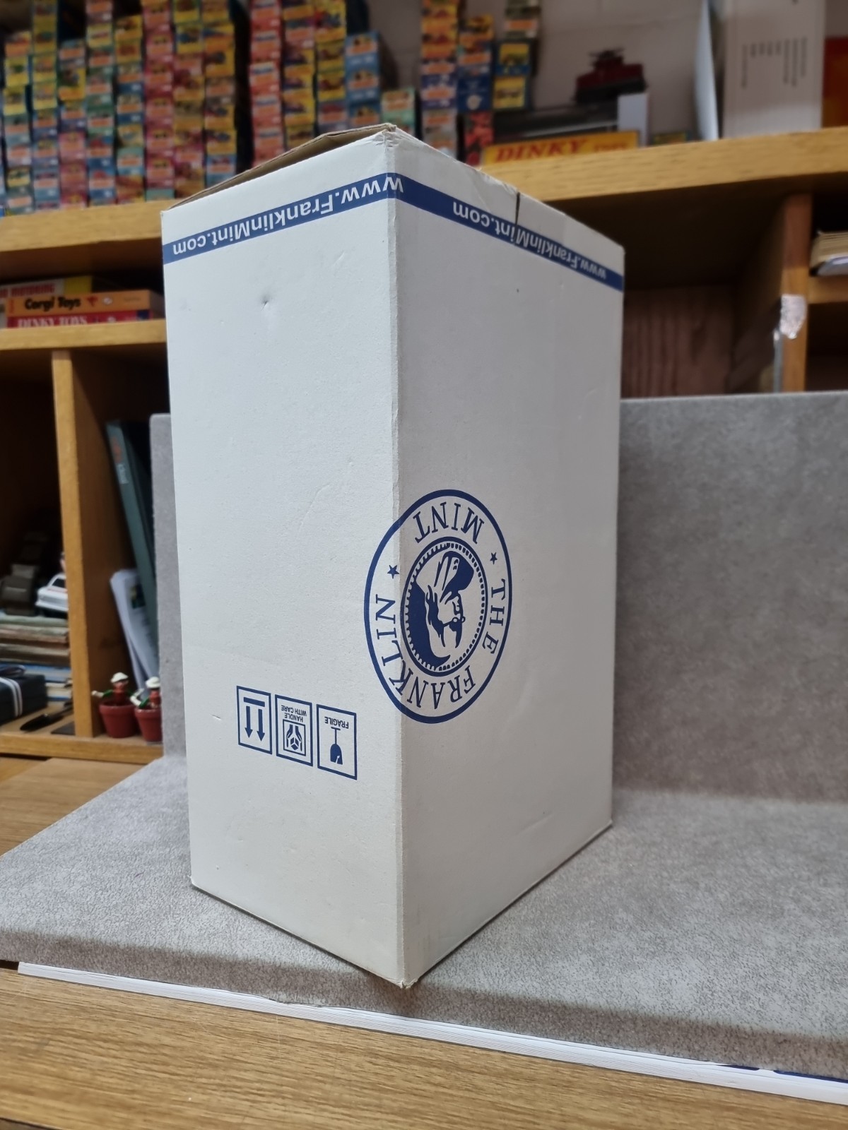Franklin Mint 1:10 Scale 2006 Harley Davidson Fat Boy New With Papers
