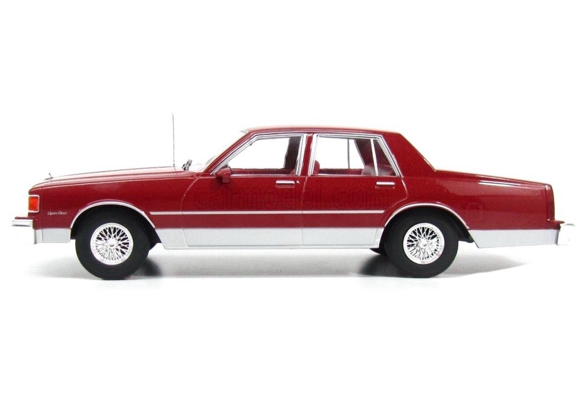 1985 Chevrolet Caprice Classic Sedan Red 1/18 MCG HTF !
