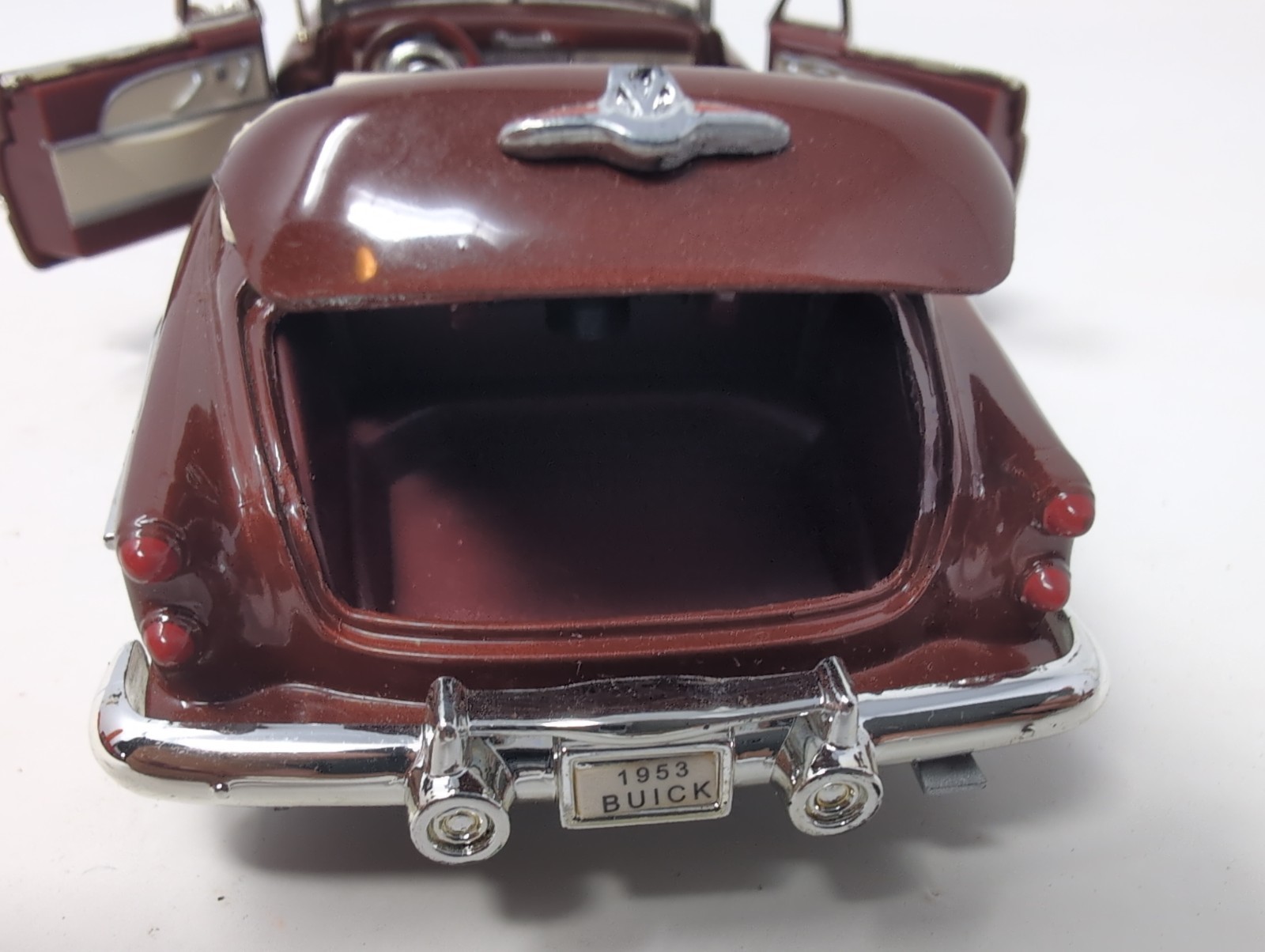 Signature Models 1953 Buick Skylark Convertible Burgundy 1:32 Diecast Car Loose