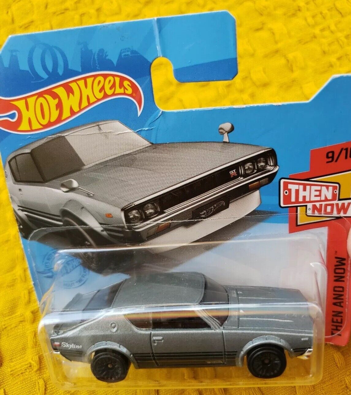 Hot Wheels Nissan Skyline 2000 GT-R Then and Now 9/10 180/250 NEW!