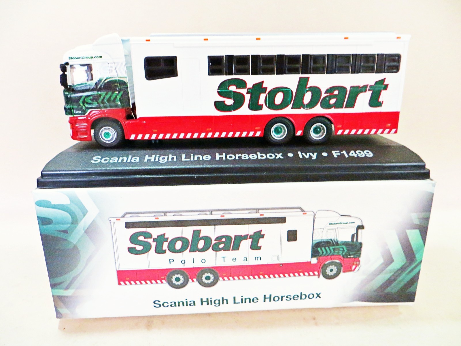 ATLAS EDITIONS ‘SCANIA HIGH LINE HORSEBOX POLO TEAM, IVY’ EDDIE STOBART 1:76