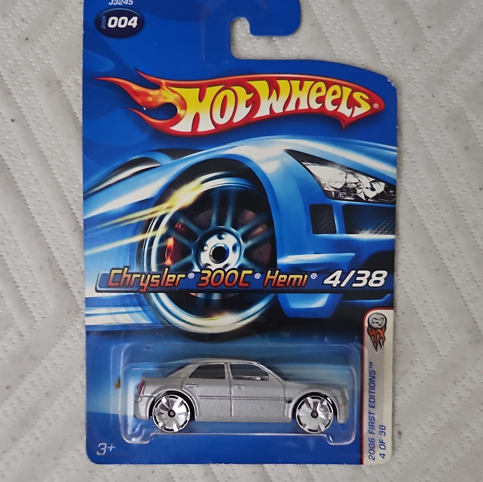 Hot Wheels First Editions 2006 Chrysler 300C Hemi 1:64 Silver Unopened Box