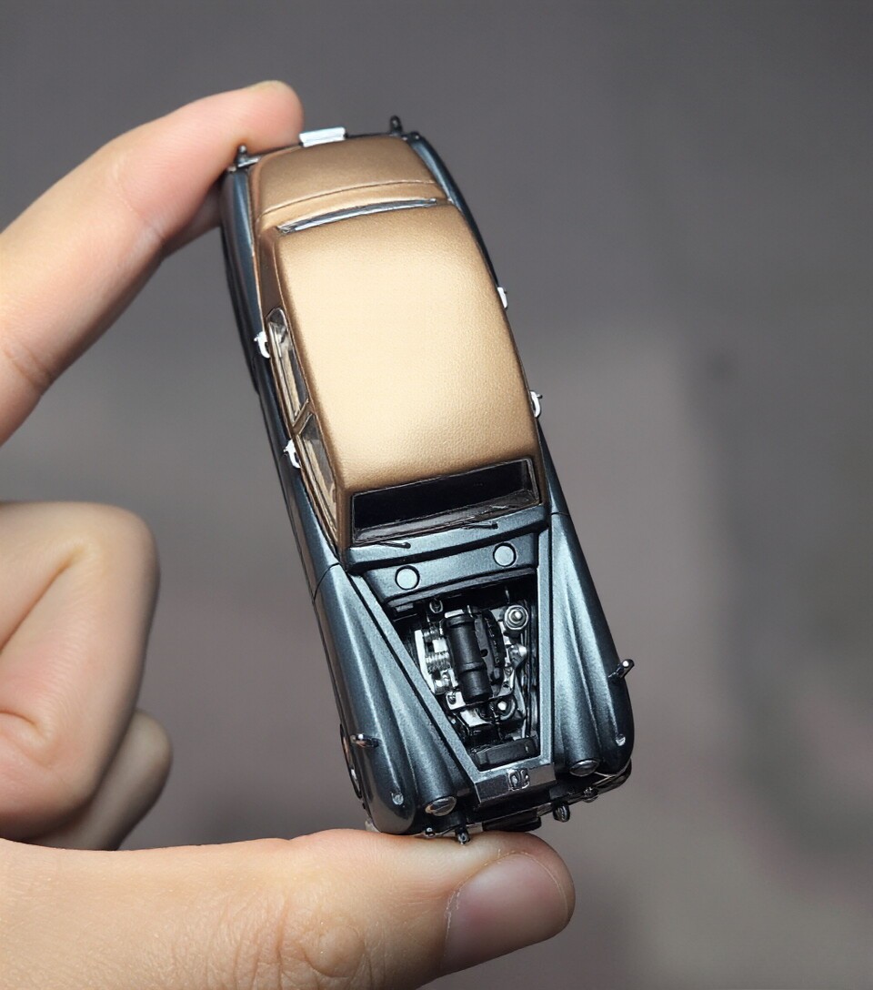 GFCC 1:64 Limited 1955 Silver Cloud I Classic Model Diecast Metal Car